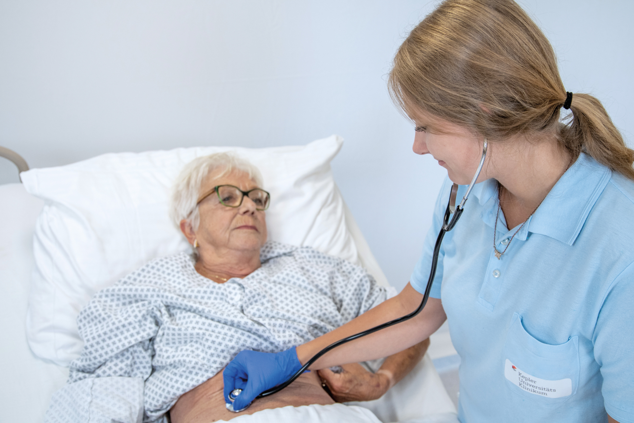 Gesundheits- und Krankenpflege studieren an der FH Gesundheitsberufe OÖ (Linz)
