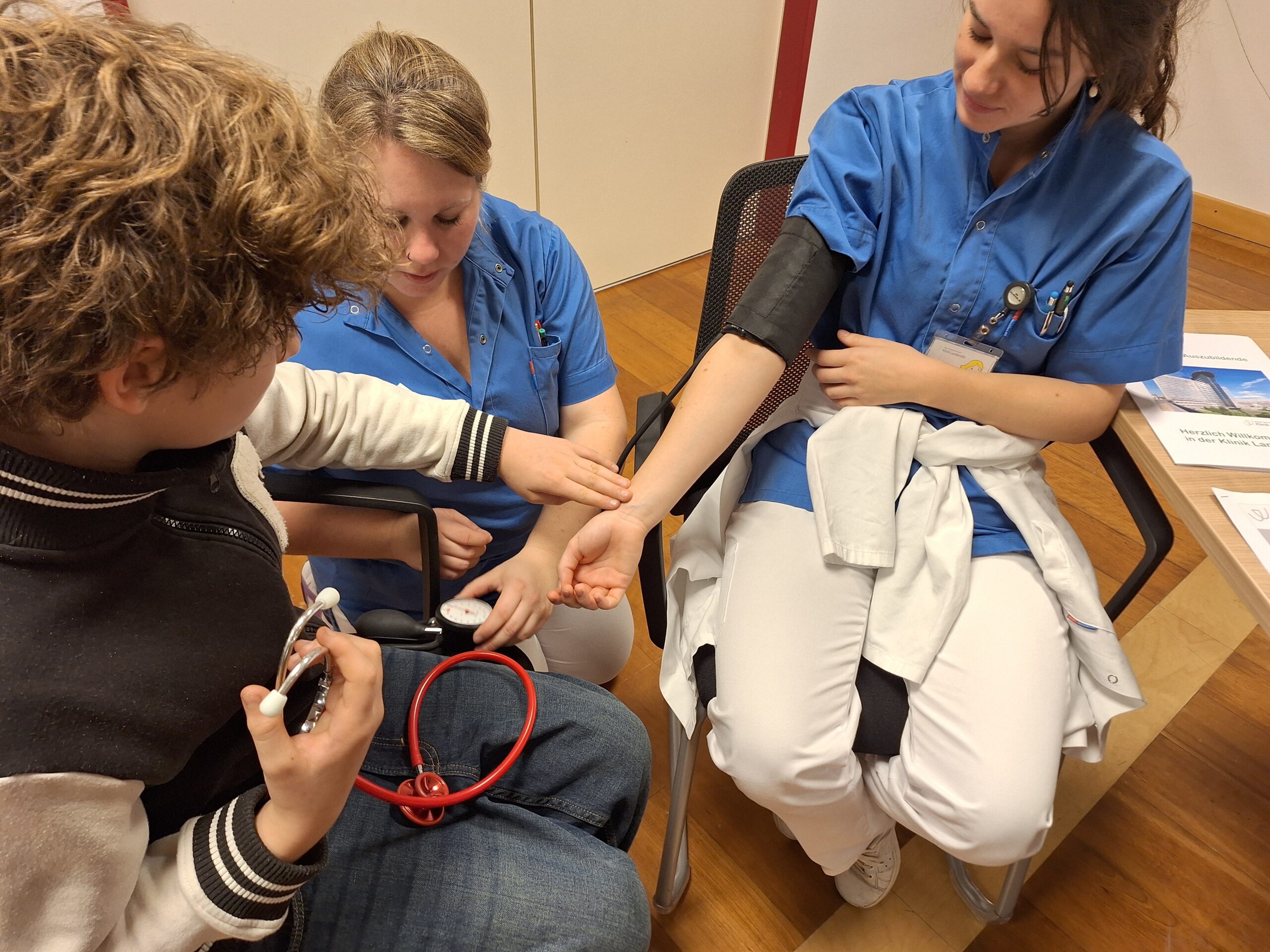 Schon mal Blut abgenommen? – Klinik Landstraße